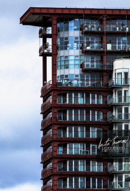 Urban photography - Modern architecture, London, England
© Anita Thomas - Urbanmoon Photography. All Rights Reserved. modern architecture london england