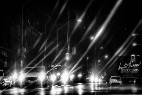 Aerial photography - Driving dynamics. Reflecting headlights in Hamilton
© Anita Thomas - Urbanmoon. All Rights Reserved. reflecting headlights in hamilton