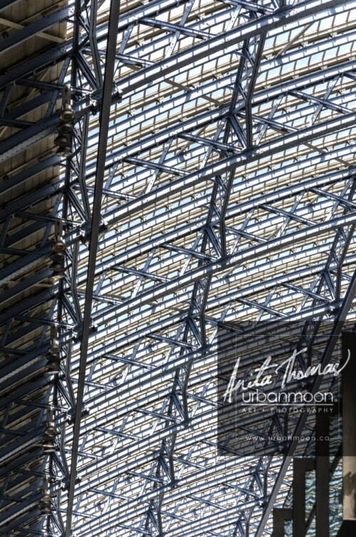 Urban photography - St Pancras railway station, London, England
© Anita Thomas - Urbanmoon Photography. All Rights Reserved. st pancras railway station