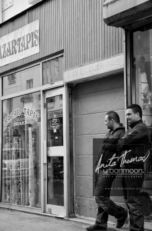 Urban photography - Paris, France
© Anita Thomas - Urbanmoon Photography. All Rights Reserved. street photography