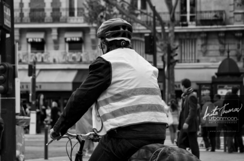 Urban photography - Paris, France
© Anita Thomas - Urbanmoon Photography. All Rights Reserved. street photography
