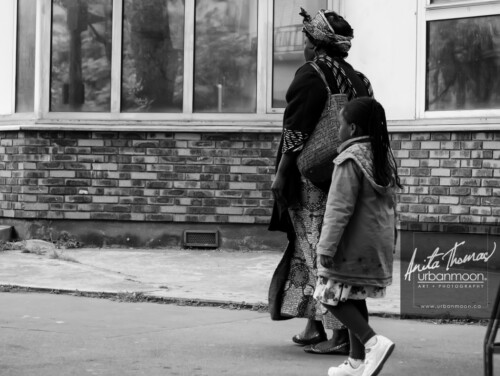 Urban photography - Paris, France
© Anita Thomas - Urbanmoon Photography. All Rights Reserved. street photography