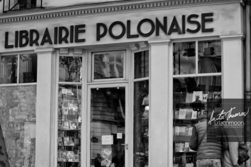 Urban photography - Paris, France
© Anita Thomas - Urbanmoon Photography. All Rights Reserved. street photography