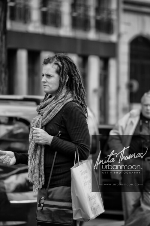 Urban photography - Paris, France
© Anita Thomas - Urbanmoon Photography. All Rights Reserved. street photography