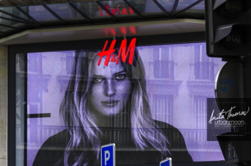 Urban photography - Paris, France
© Anita Thomas - Urbanmoon Photography. All Rights Reserved. street photography