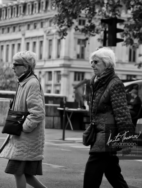 Urban photography - Paris, France
© Anita Thomas - Urbanmoon Photography. All Rights Reserved. street photography