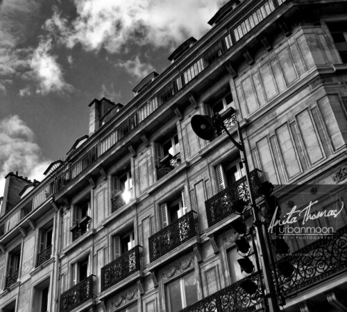 Urban photography - Paris, France
© Anita Thomas - Urbanmoon Photography. All Rights Reserved. street photography