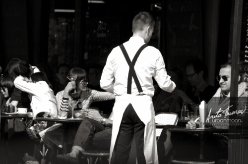 Urban photography - Paris, France
© Anita Thomas - Urbanmoon Photography. All Rights Reserved. street photography fine wine fine company on a beautiful spr