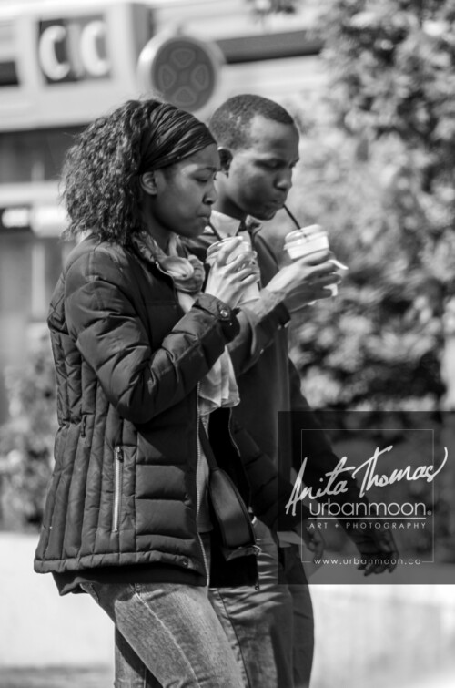 Urban photography - Paris, France
© Anita Thomas - Urbanmoon Photography. All Rights Reserved. street photography in sync