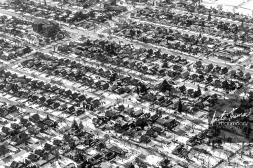 Aerial photography - Sunning Hill Ave to Queensdale Ave E and E 38 to Upper gage, to E 43 St in Hamilton, Ontario.
© Anita Thomas - Urbanmoon. All Rights Reserved. sunning hill ave to queensdale ave e