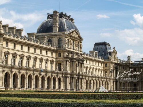 Urban photography - The Louvre, Paris, France
© Anita Thomas - Urbanmoon Photography. All Rights Reserved. the louvre paris france