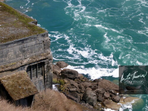 Landscape photography - The Niagara river.
© Anita Thomas - Urbanmoon Photography. All Rights Reserved. the niagara river