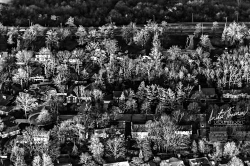 Aerial photography - Woodside Drive in Hamilton
© Anita Thomas - Urbanmoon. All Rights Reserved. woodside drive in hamilton